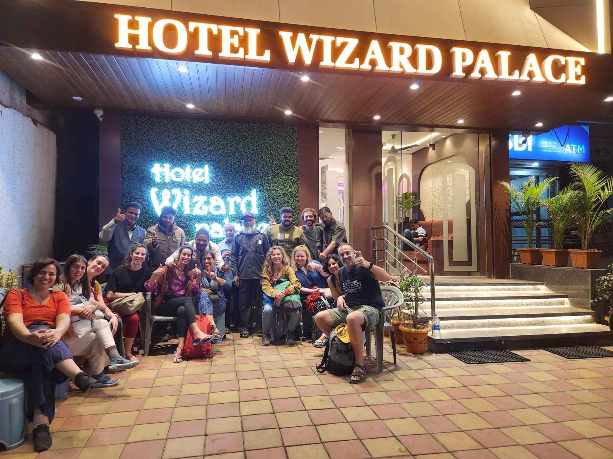 U2 Hotel Wizard Palace Aurangābād Esterno foto